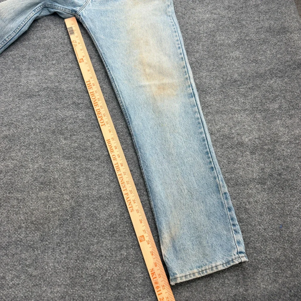 Levis title vintage